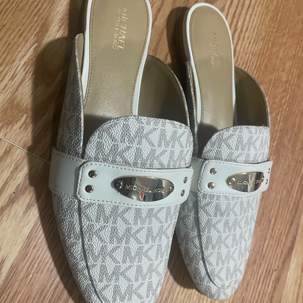 Michael Kors White and Gray Mules